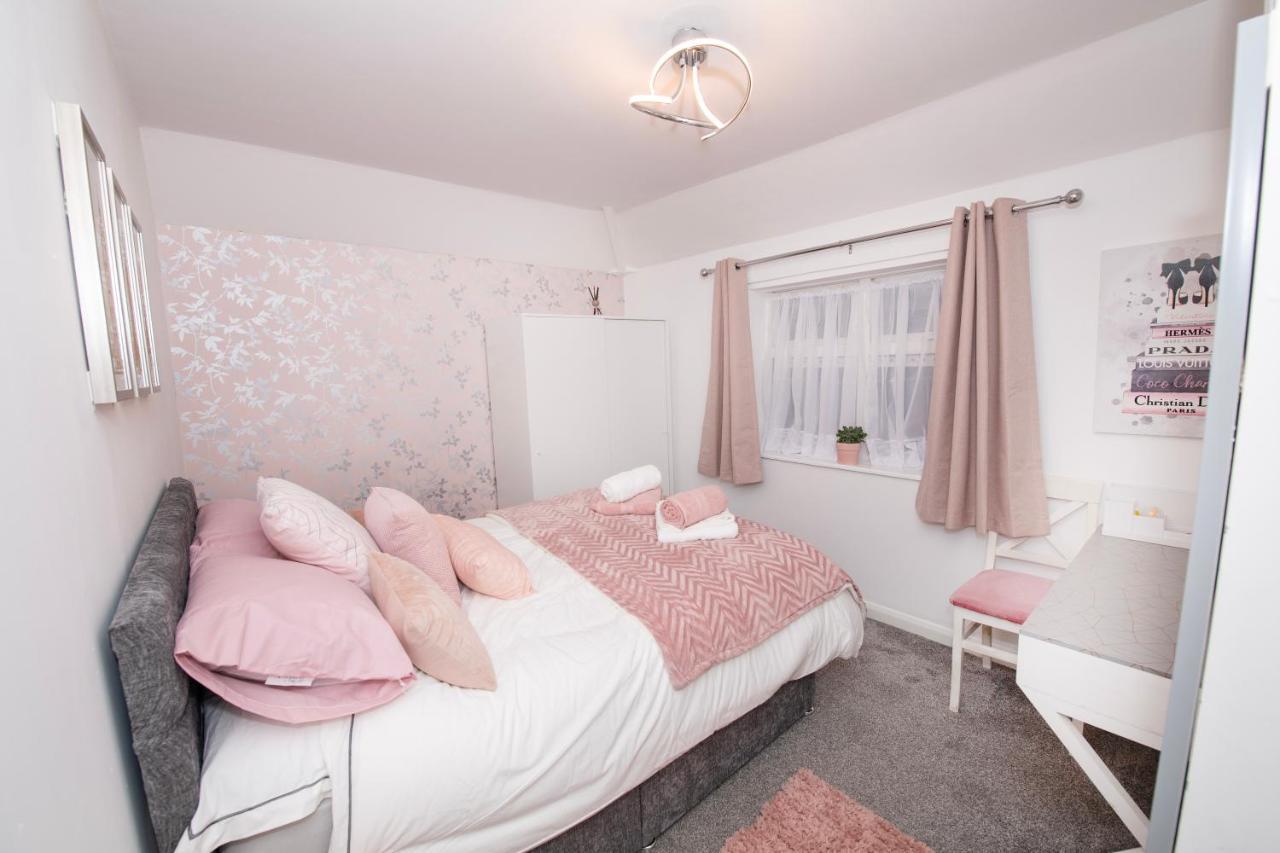 Emmadale Central Bridlington Sleeps 7-8 Экстерьер фото