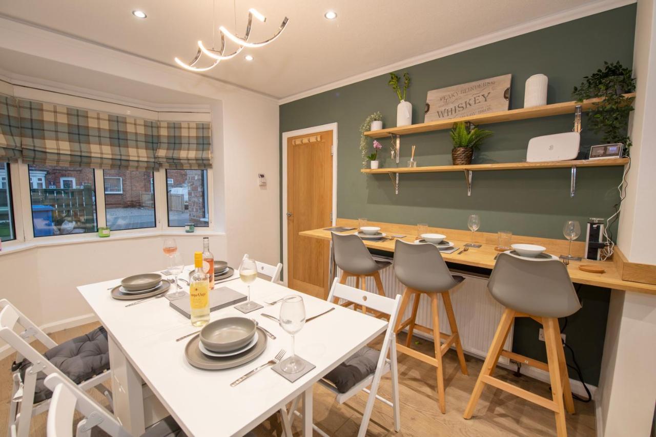 Emmadale Central Bridlington Sleeps 7-8 Экстерьер фото